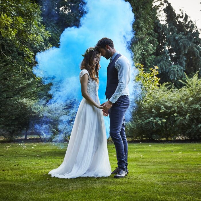 Blue Smoke Bomb