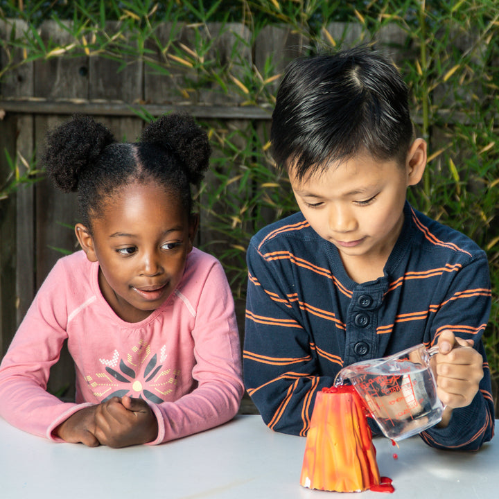 National Geographic Volcano Kit