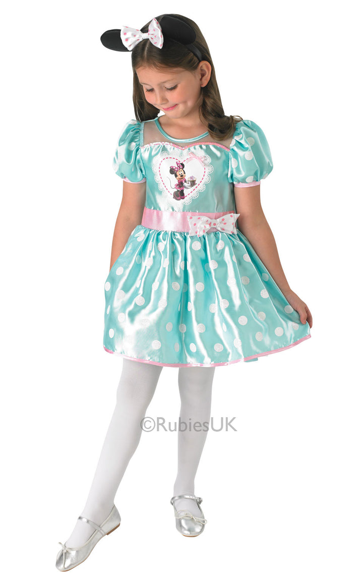 Minnie Mint Cupcake