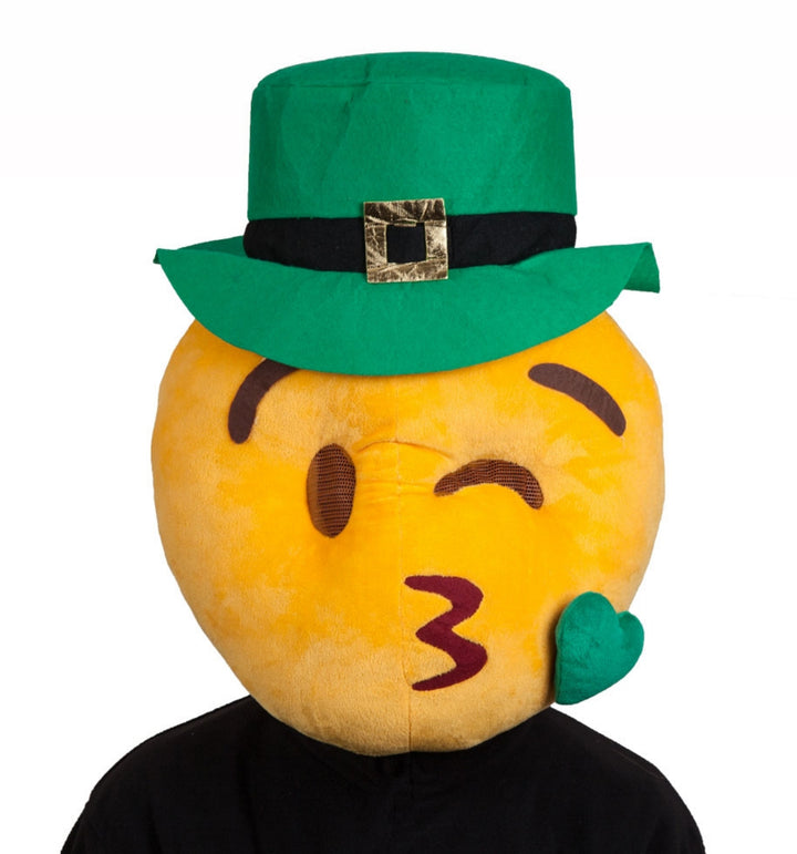 St Patrick's Day Kissing Emoji Irish Celebration Adults Face Mask